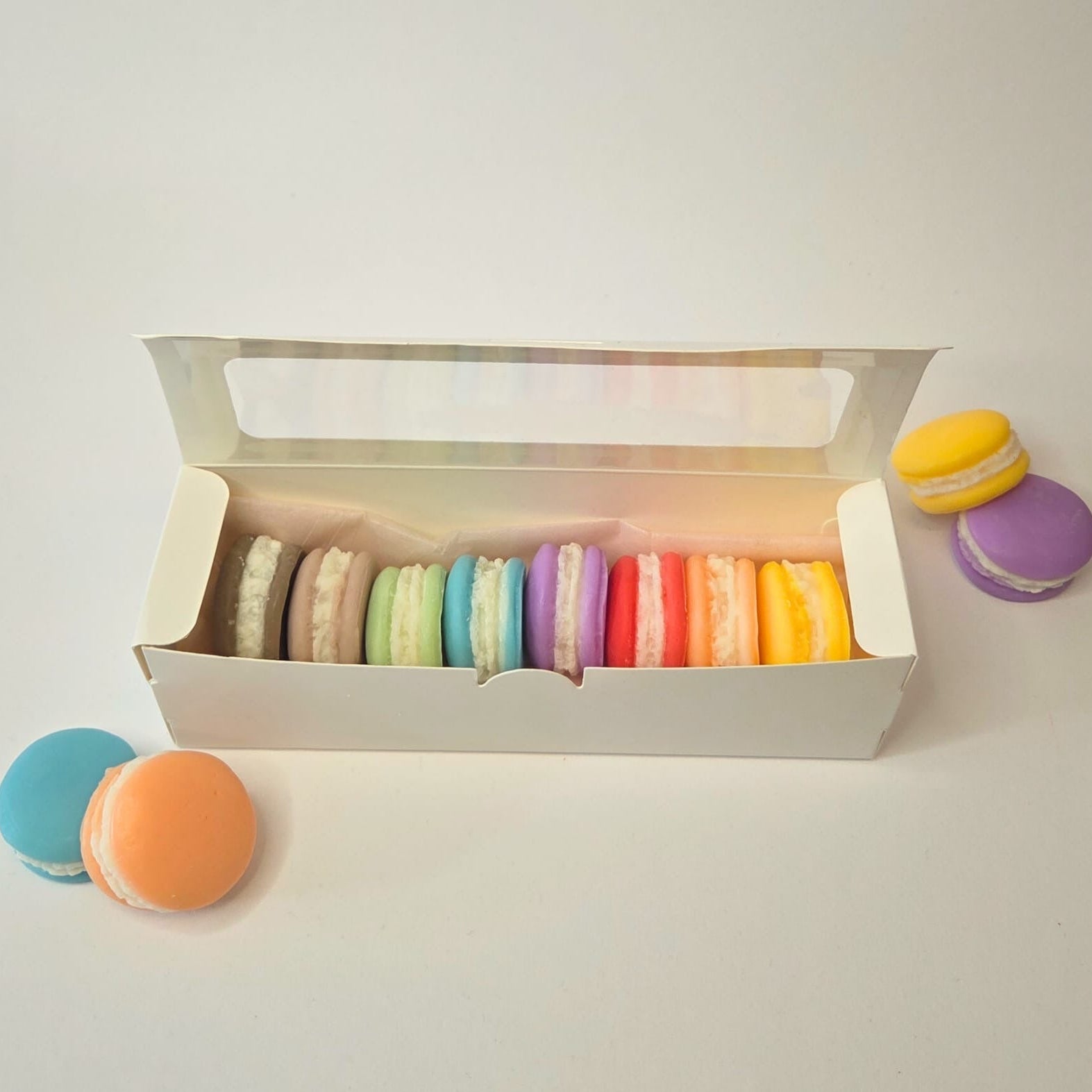 Macaron Melts Mix